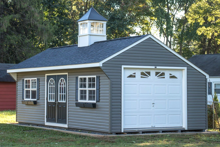 sTANDARD garage
